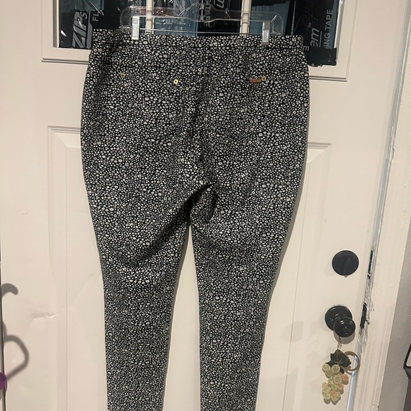 MICHAEL Michael Kors Black and White Straight Leg Pants - Picture 4 of 6